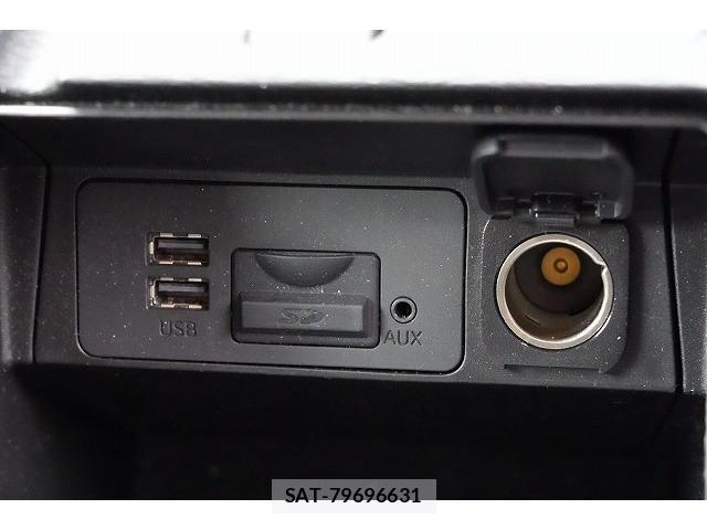 Mazda AXELA SPORT 2016-09 8730559-17