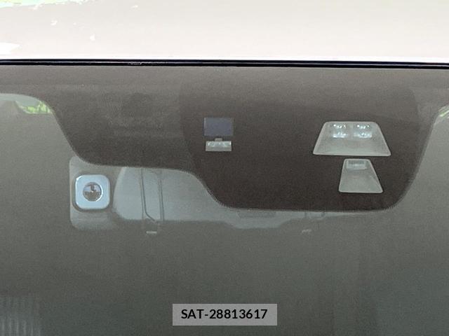 Mazda AXELA SPORT 2014-11 8730995-4
