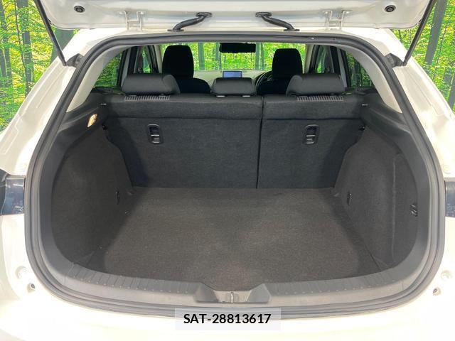 Mazda AXELA SPORT 2014-11 8730995-9
