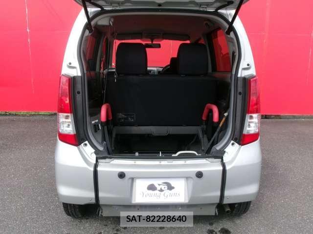 Mazda AZ-WAGON 2010-11 8731439-3