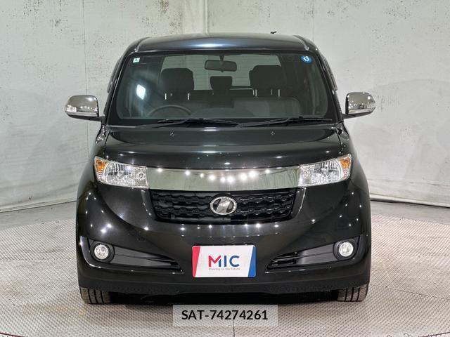 Toyota BB 2016-01 8731432-11