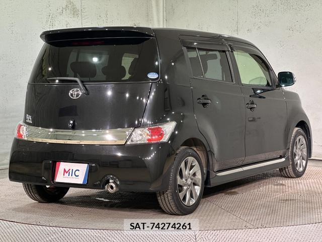 Toyota BB 2016-01 8731432-14