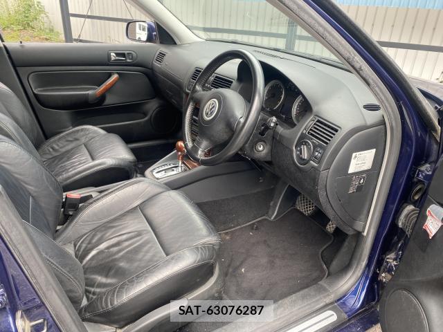 VolksWagen BORA 2003-07 8728304-6