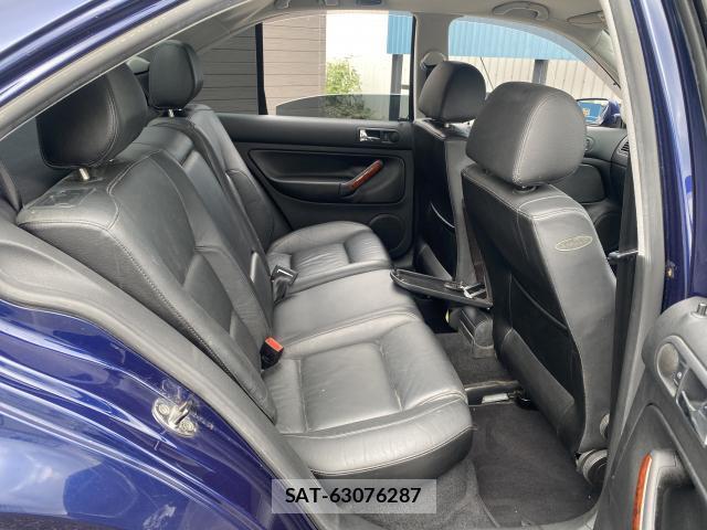 VolksWagen BORA 2003-07 8728304-7