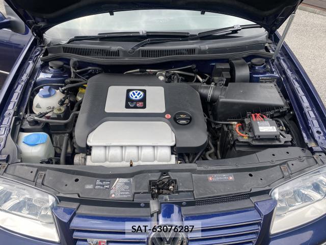 VolksWagen BORA 2003-07 8728304-9