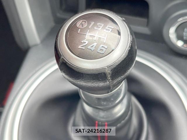 Subaru BRZ 2016-11 8727967-2