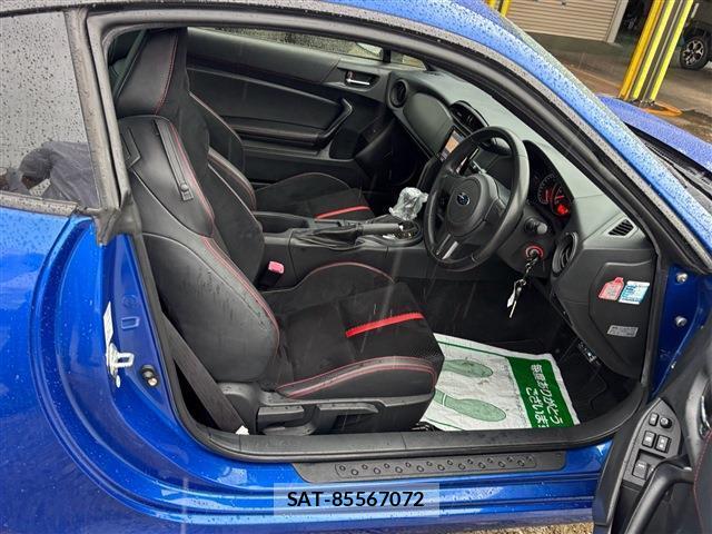 Subaru BRZ 2015-11 8728314-16