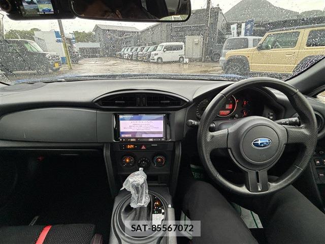 Subaru BRZ 2015-11 8728314-2