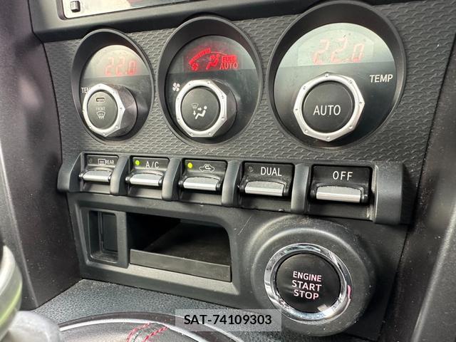 Subaru BRZ 2016-03 8731167-10