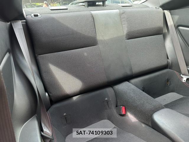 Subaru BRZ 2016-03 8731167-13