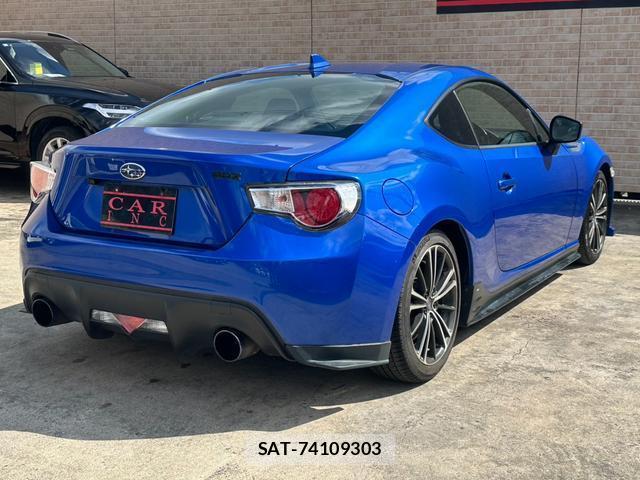 Subaru BRZ 2016-03 8731167-2