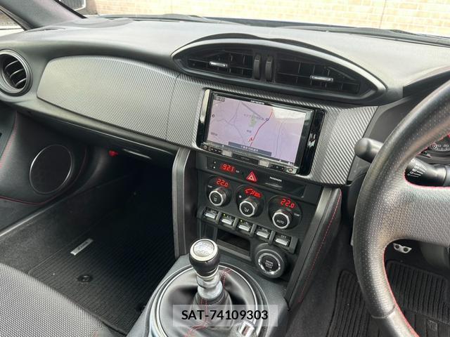 Subaru BRZ 2016-03 8731167-8