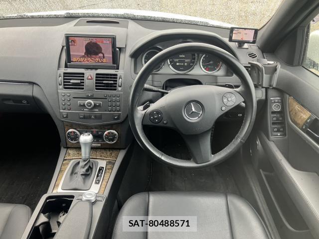 Mercedes Benz C-CLASS 2010-09 8728290-17