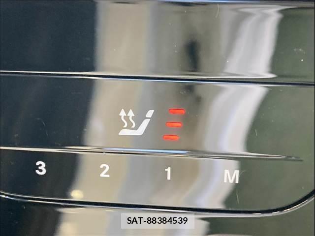 Mercedes Benz C-CLASS 2022-07 8728642-6