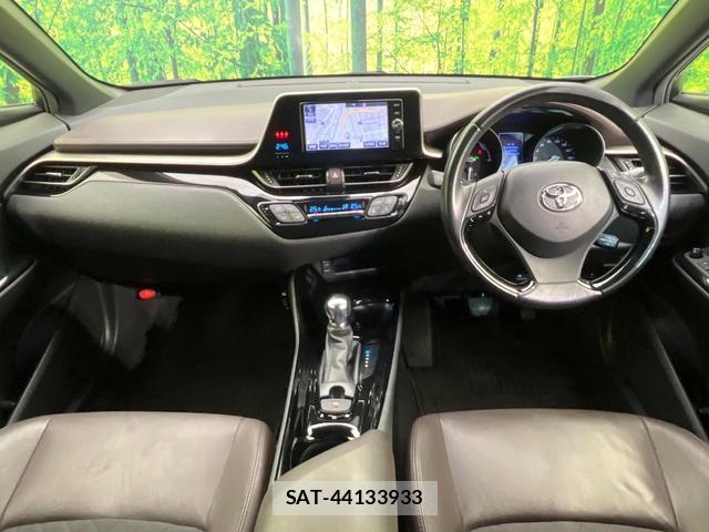 Toyota C-HR 2017-09 8725879-1
