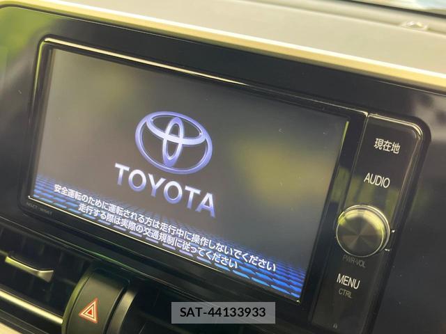 Toyota C-HR 2017-09 8725879-3