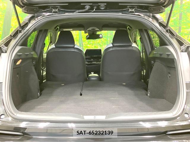 Toyota C-HR 2019-08 8726276-9