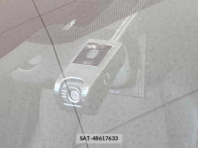 Toyota C-HR 2017-12 8726299-5