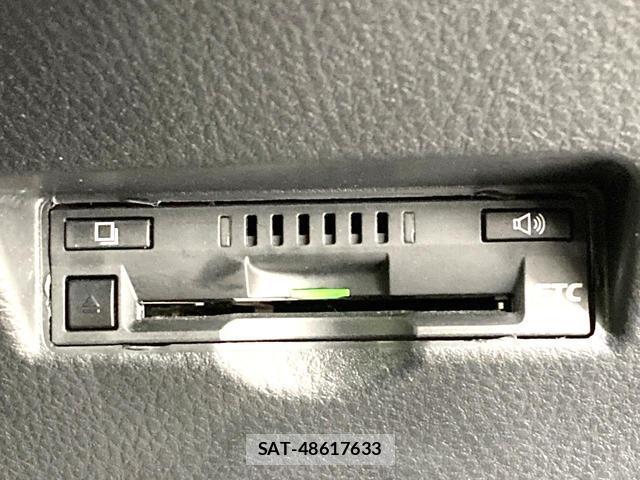 Toyota C-HR 2017-12 8726299-6