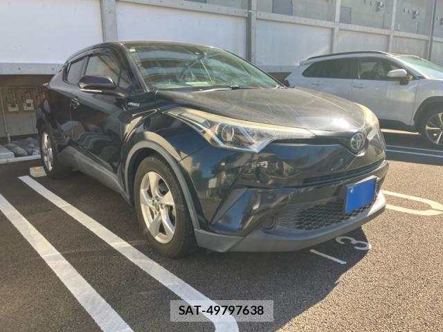 Toyota C-HR 2017-03 8727377-13