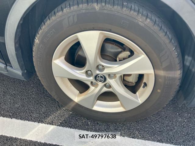 Toyota C-HR 2017-03 8727377-5