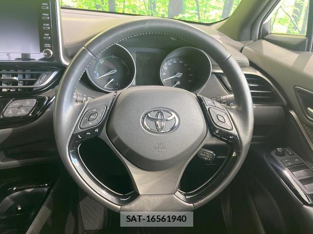 Toyota C-HR 2020-01 8727608-7