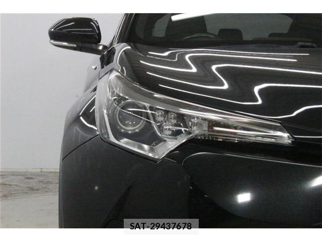 Toyota C-HR 2017-06 8727913-10