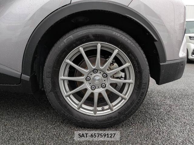 Toyota C-HR 2017-04 8728753-17