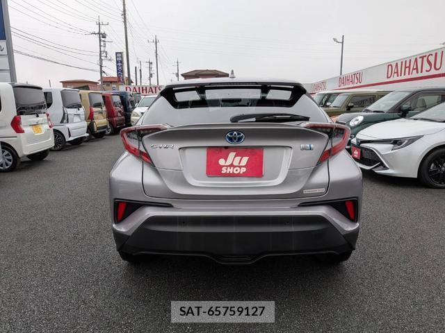 Toyota C-HR 2017-04 8728753-3