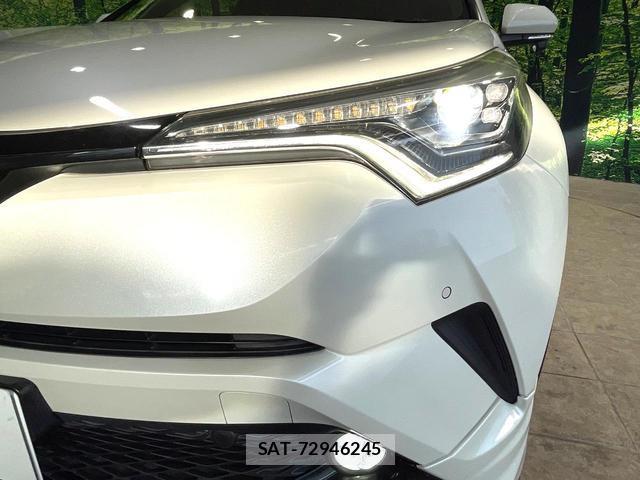 Toyota C-HR 2017-03 8729693-11