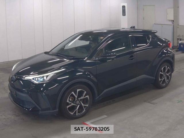 Toyota C-HR 2021-10 8730012-3
