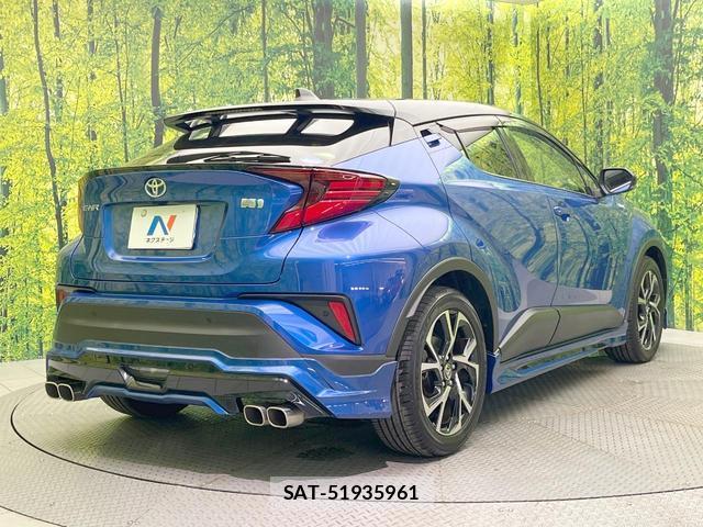 Toyota C-HR 2020-07 8730493-16