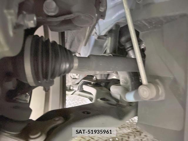 Toyota C-HR 2020-07 8730493-19