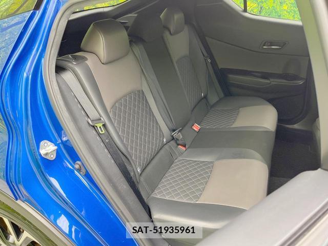 Toyota C-HR 2020-07 8730493-8