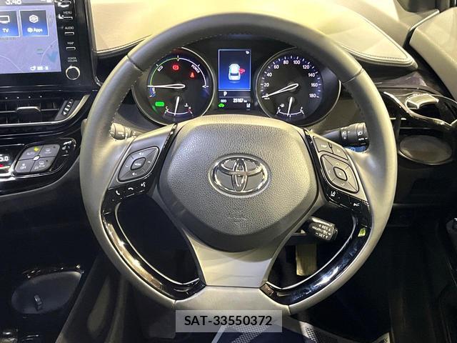 Toyota C-HR 2021-12 8730991-10