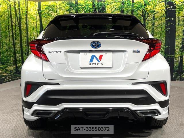 Toyota C-HR 2021-12 8730991-14