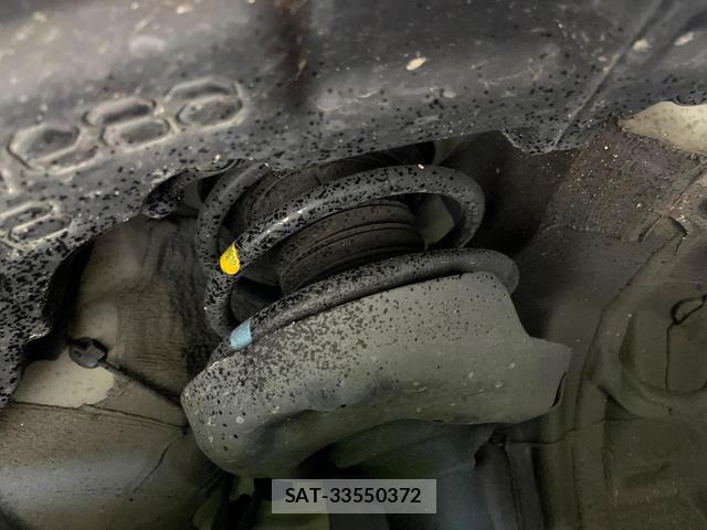 Toyota C-HR 2021-12 8730991-19