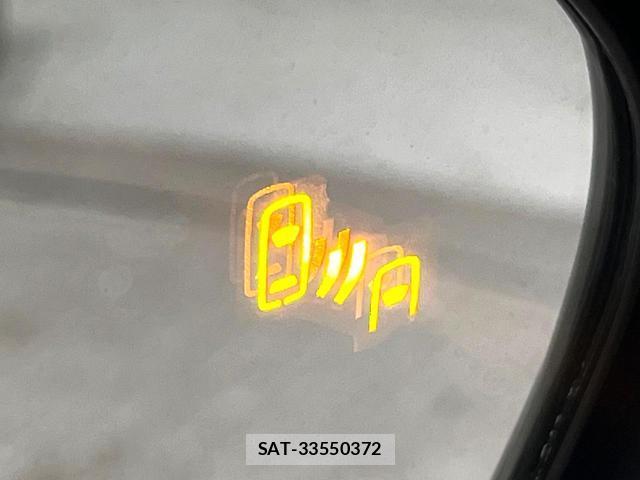 Toyota C-HR 2021-12 8730991-5