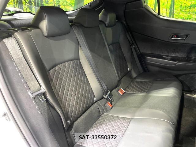 Toyota C-HR 2021-12 8730991-8