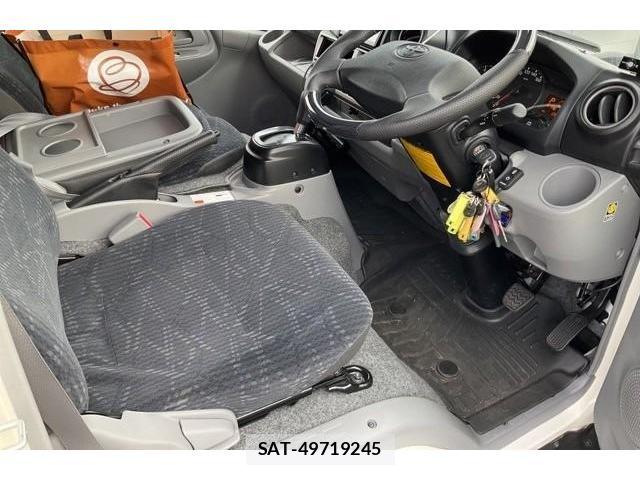 Toyota CAMROAD 2024-04 8726923-3