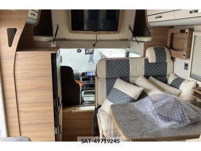 Toyota CAMROAD 2024-04 8726923-4