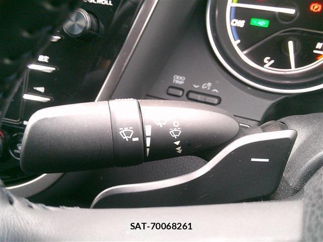 Toyota CAMRY 2019-02 8726974-19