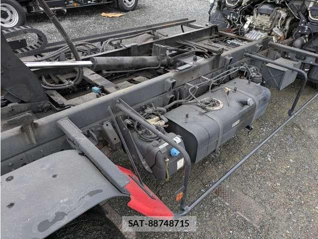 MITSUBISHI FUSO CANTER 2018-05 8726164-12