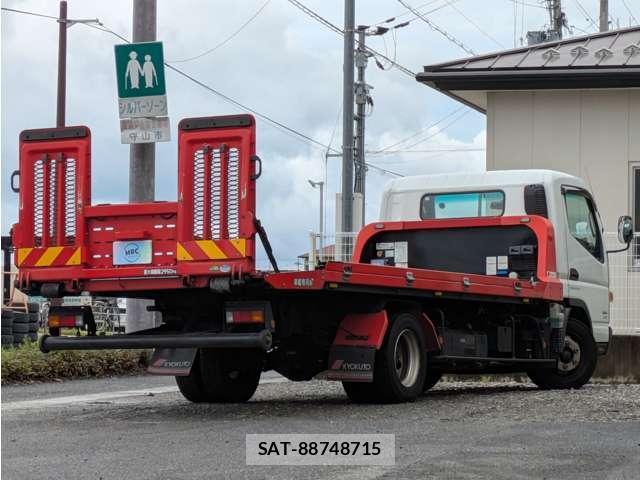 MITSUBISHI FUSO CANTER 2018-05 8726164-4