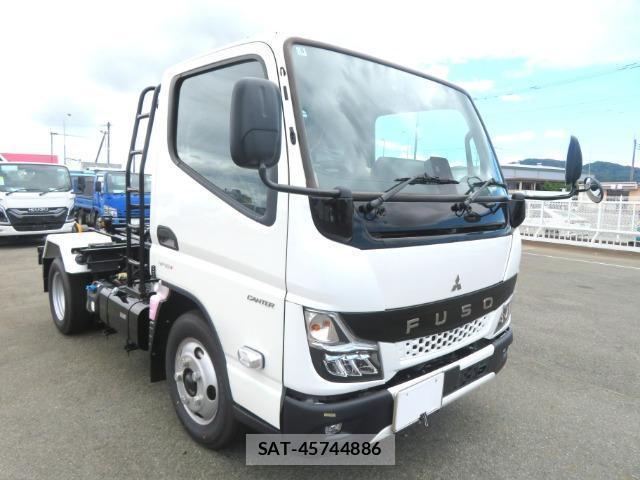 MITSUBISHI FUSO CANTER 2026-08 8727413-2