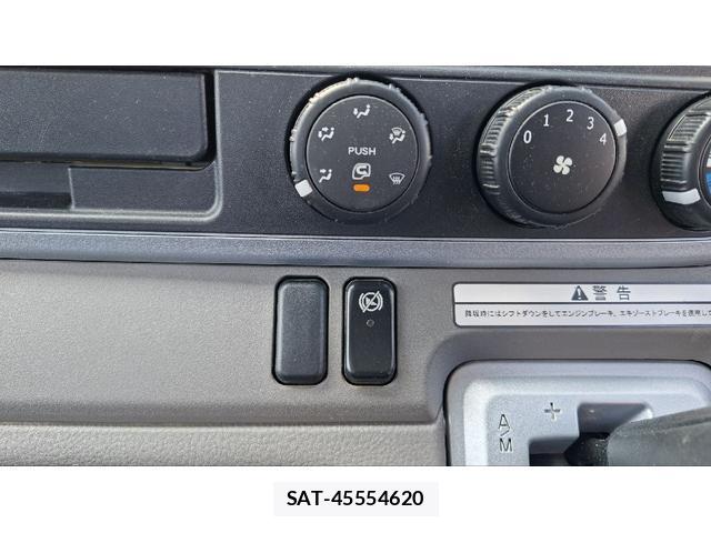 MITSUBISHI FUSO CANTER 2018-06 8727825-13