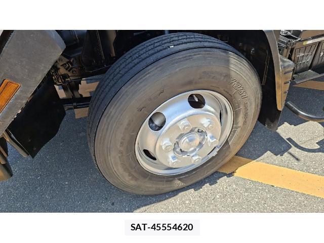 MITSUBISHI FUSO CANTER 2018-06 8727825-19