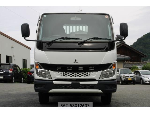 MITSUBISHI FUSO CANTER 2021-10 8727942-1