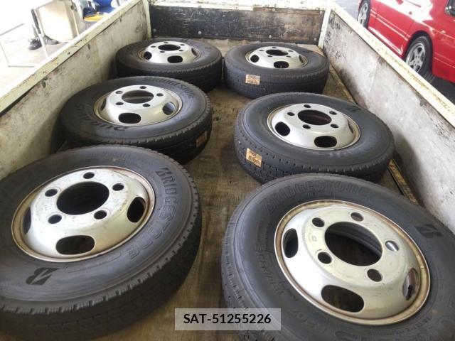 MITSUBISHI FUSO CANTER 2016-03 8730149-4