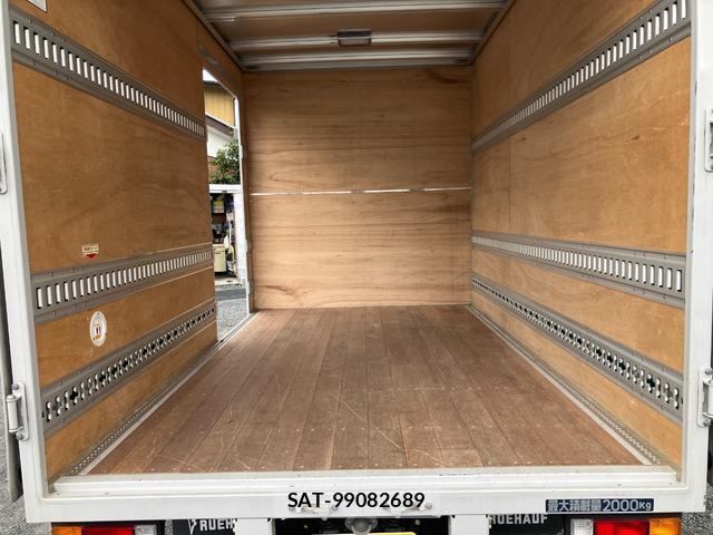 MITSUBISHI FUSO CANTER 2023-08 8731268-3